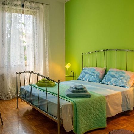 Le Ortensie Di Via Rossetti Bed & Breakfast Триест Екстериор снимка